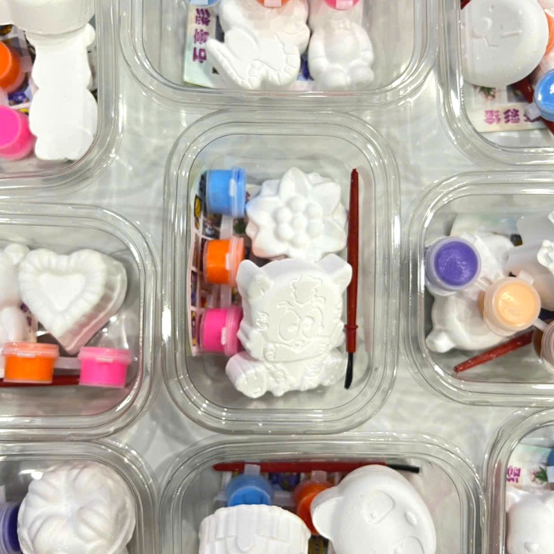 25266_o1cn01aparws2aqqstio8wt-2214121158255-0-cib-photoroom-5_20240925163759-4.jpg Combo 5 Hộp Tượng Mini Tô Màu Cho Bé - TMNTMCB