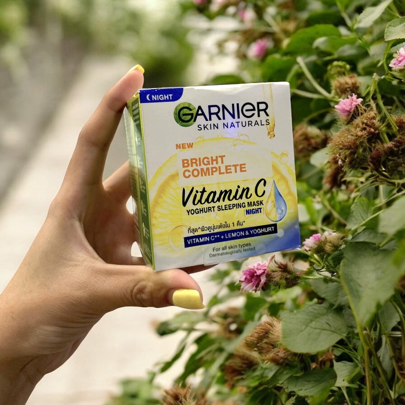 25382_z5904506079671-46b2297d763feba7ca2234816dda90ca-photoroom_20241007114047-2.jpg Mặt Nạ Ngủ Garnier Ban Đêm Bright Complete Vitamin C Yoghurt Sleeping Mask 50ml - 8992304005206