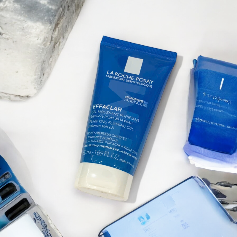 25543_25092-z5840077841463-81269633de4829627abee03e5f15e132-photoroom-20240917171814_20241028173033-1.png Gel Rửa Mặt La Roche-Posay - Dành Cho Da Dầu Nhạy Cảm 200ml - 3337872411083