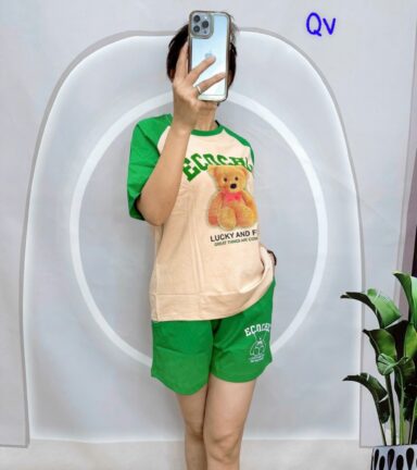 Đồ bộ quần đùi áo tay ngắn in hình gấu - DBO5155