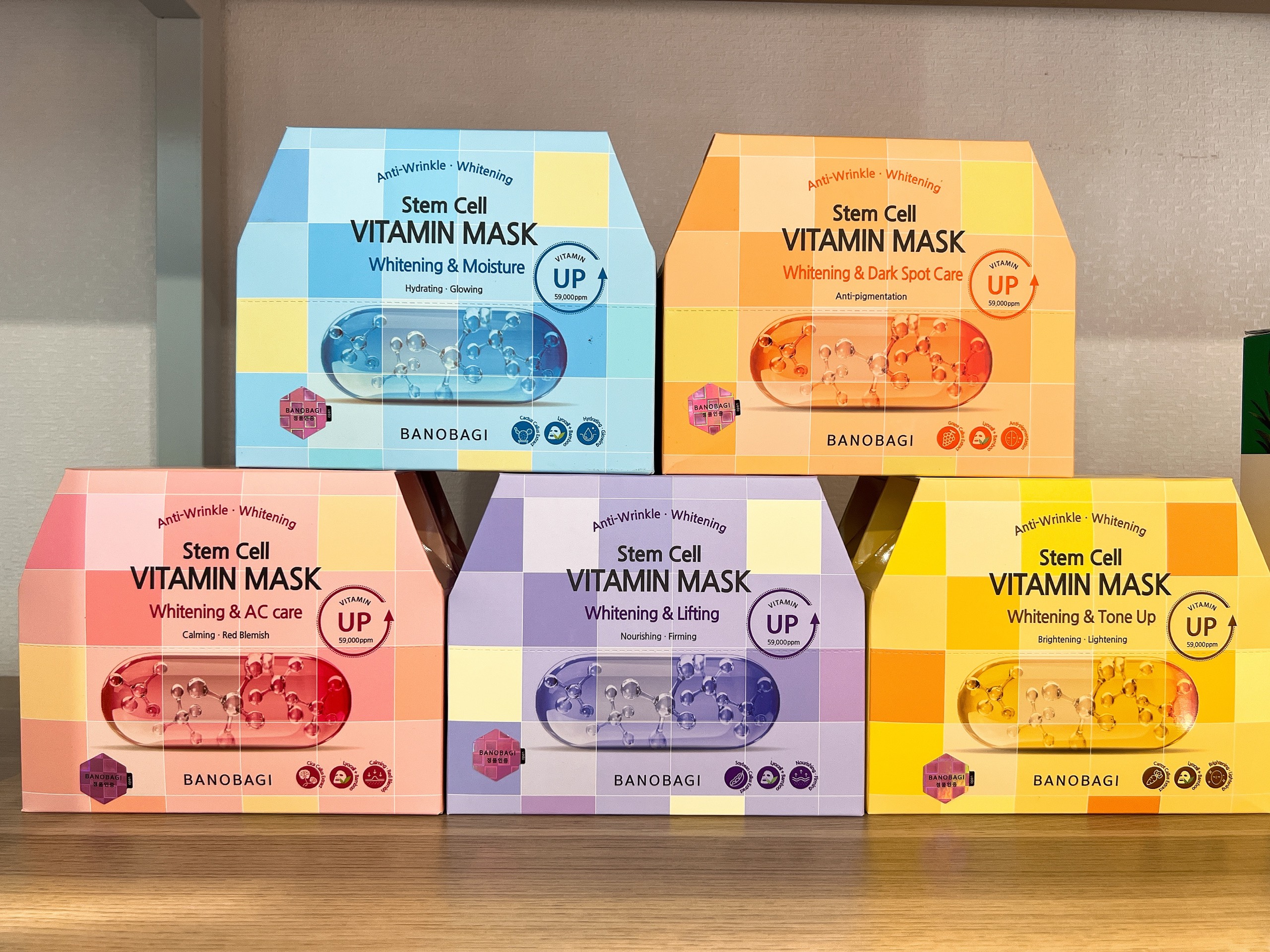 Chuyên sỉ mặt Nạ Banobagi Màu Xanh Biển Vitamin Mask Whitening & Moisture Hộp 10 Miếng 6 Chuyên sỉ mặt Nạ Banobagi Màu Xanh Biển Vitamin Mask Whitening & Moisture Hộp 10 Miếng