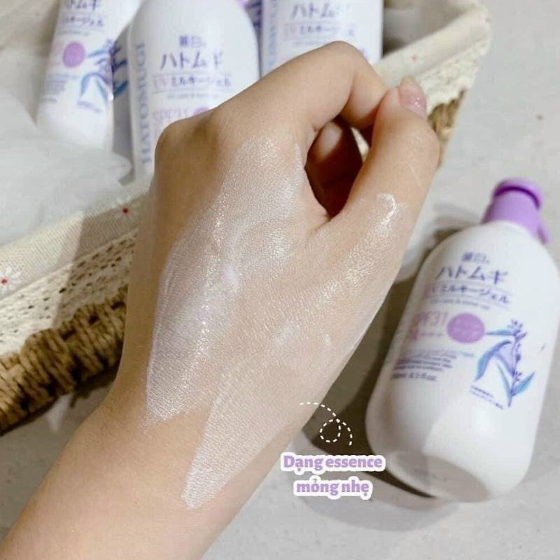 Sữa Dưỡng Thể Hatomugi Chống Nắng & Nâng Tông SPF31 PA+++ 250ml 7 Sữa Dưỡng Thể Hatomugi Chống Nắng & Nâng Tông SPF31 PA+++ 250ml