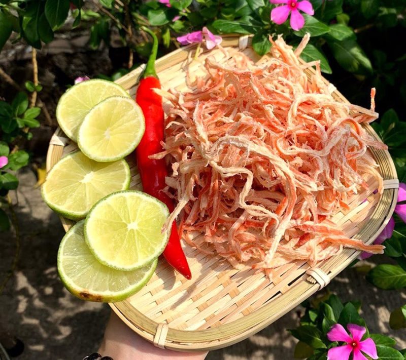 25742_muc-hap-cot-dua-da-nang-dac-san-lam-qua-e1696428444660_20241113111839-4.jpg Hộp Quà Tết Khô Tam Vị Ngôi Sao 450g - Hộp Ngôi Sao Lớn - KTVHNSL450