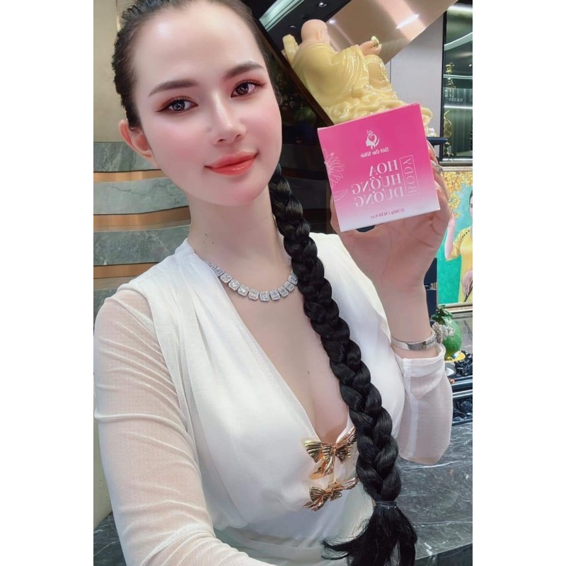 Kem Body Trắng Da Bích Cao White Hoa Hướng Dương 300g - Mỹ Phẩm Bích Cao 11 Kem Body Trắng Da Bích Cao White Hoa Hướng Dương 300g - Mỹ Phẩm Bích Cao