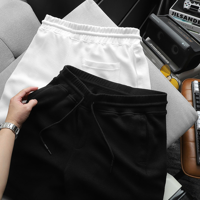 25833_z6074095038529-9651850e59c33ecf66815f128040debb_20241210150523-1.jpg Quần Short Thun Nam Thêu Nổi Logo Chữ (Size Từ 50-80kg) - QB438