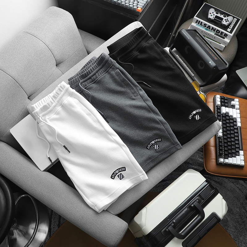 25833_z6074095038541-ecf3fa3493f8a863a83a35aff032d57a_20241210150521-1.jpg Quần Short Thun Nam Thêu Nổi Logo Chữ (Size Từ 50-80kg) - QB438