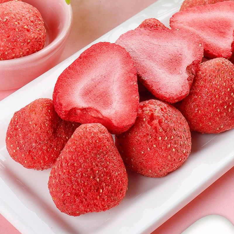 Dâu Tây Sấy Thăng Hoa Thơm Ngon 200g 5 Dâu Tây Sấy Thăng Hoa Thơm Ngon 200g