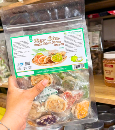 Kẹo Dừa Cuộn Bánh Tráng Mix 7 Vị Thơm Ngon - Túi Zip 500g - KDCNP500