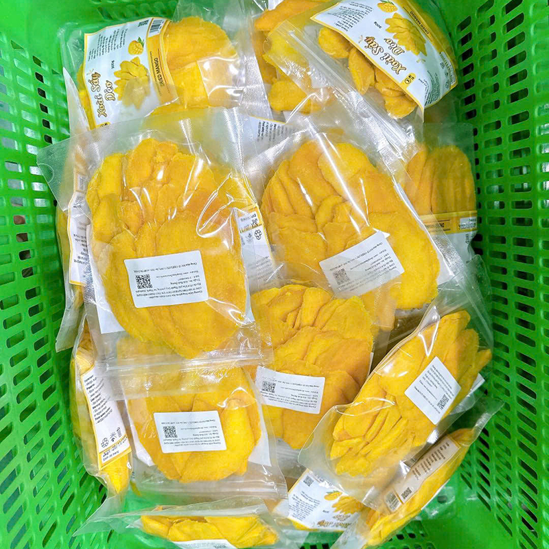 25879_z6129865806317-5ec3c0b11e9bee6cc05df527e51ec7ff_20241214164810-3.jpg Xoài Sấy Dẻo Túi Zip 300g - XSDTZ300