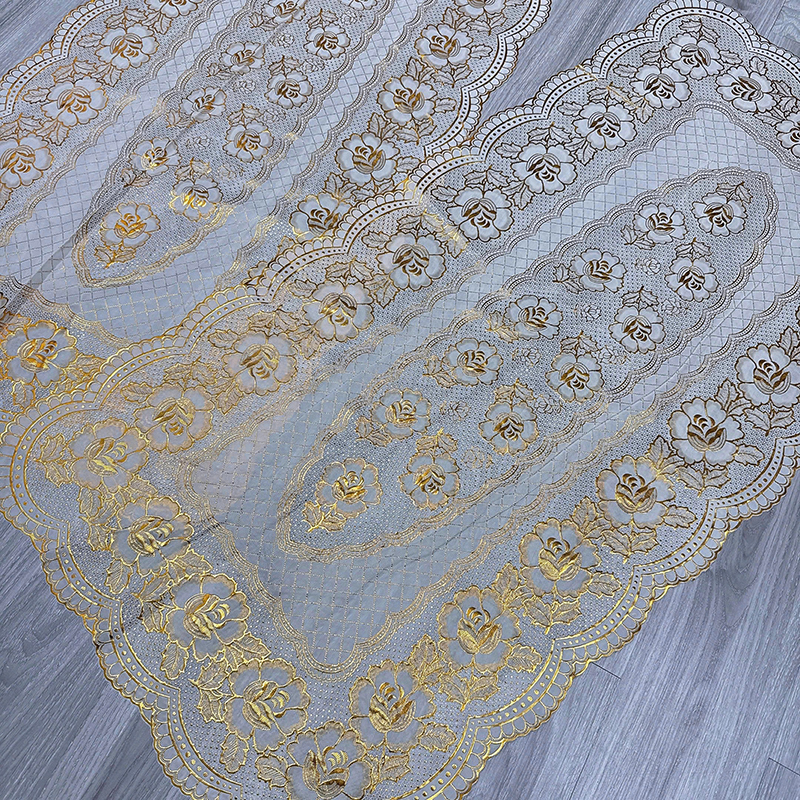 Nguồn hàng sỉ khăn Trải Bàn Nhũ Vàng Dài Cao Cấp 60cmx1.2m 6 Nguồn hàng sỉ khăn Trải Bàn Nhũ Vàng Dài Cao Cấp 60cmx1.2m