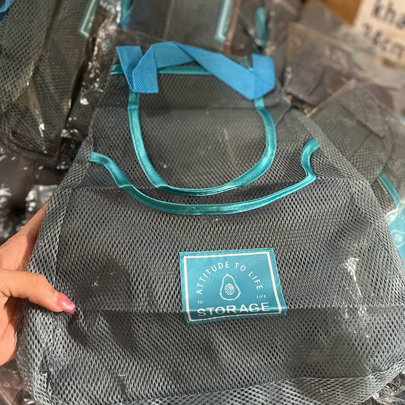 25961_z6219615843623-48b9355a8e5ca7f0270844c77654c3fe_20250116152614-2.jpg Túi Lưới Treo Trái Cây Hành Tỏi Khô - Túi Lưới Mẫu Mới 2 Ngăn Loại To - TLTTC