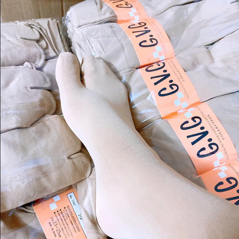 Chỗ sỉ combo 10 Đôi Tất Da Gvg Xỏ Ngón Dày Dặn 10 Chỗ sỉ combo 10 Đôi Tất Da Gvg Xỏ Ngón Dày Dặn