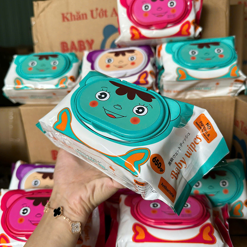 Combo 10 Bịt Khăn Giấy Ướt Lau Mặt Cao Cấp 100 Tờ 8 Combo 10 Bịt Khăn Giấy Ướt Lau Mặt Cao Cấp 100 Tờ
