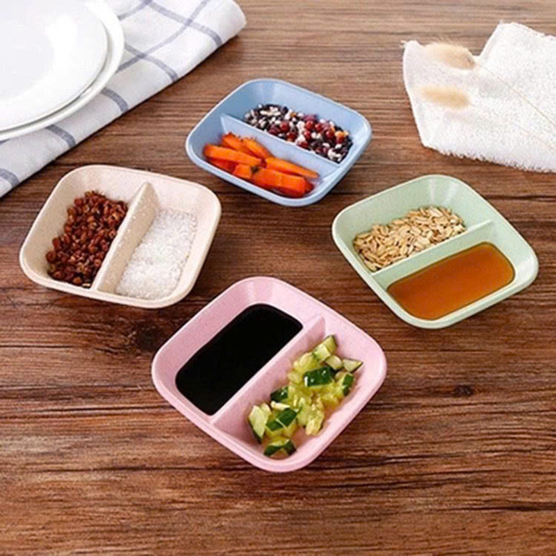 26050_z6242202980266-522c5779bcc509c99bbaf56142af4b14_20250122144010-2.jpg Combo 2 Chén Đựng Gia Vị 2 Ngăn - Chén Đựng Nước Chấm Bằng Nhựa Cao Cấp 6x6cm - CDGV04