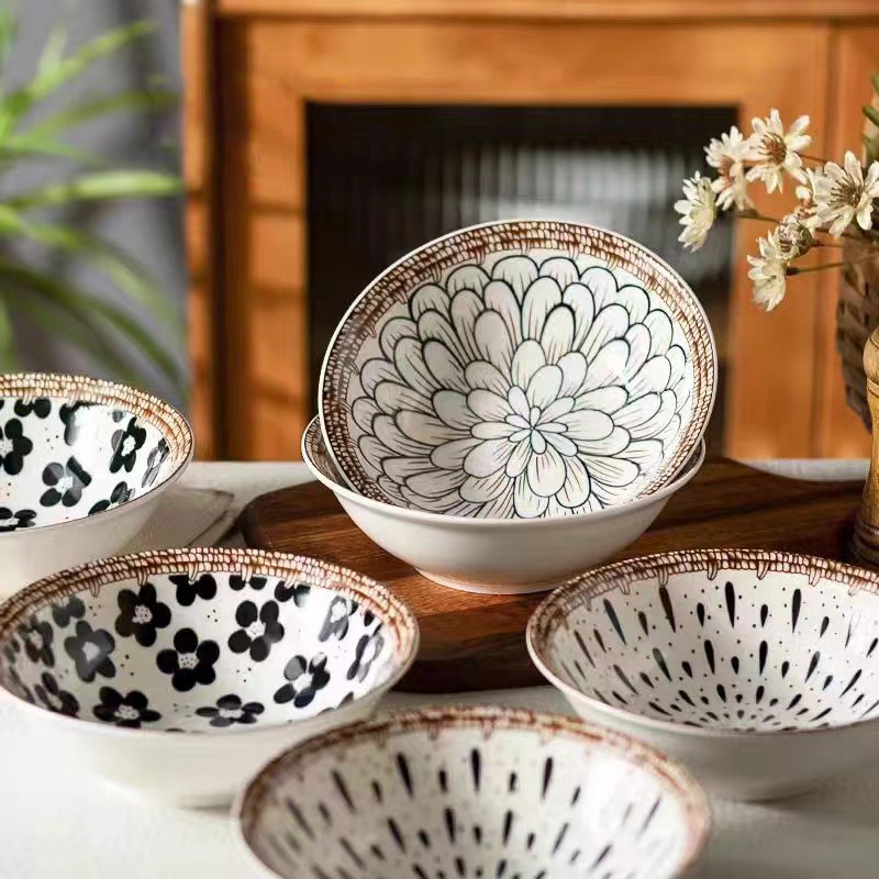 26052_o1cn01dofbcw1lfm1kpmgap-2209810501326-0-cib_20250122153727-2.jpg Tô Sứ Hình Nón Họa Tiết Vẽ Bằng Tay Cao Cấp 20x20x8cm - TSHN01