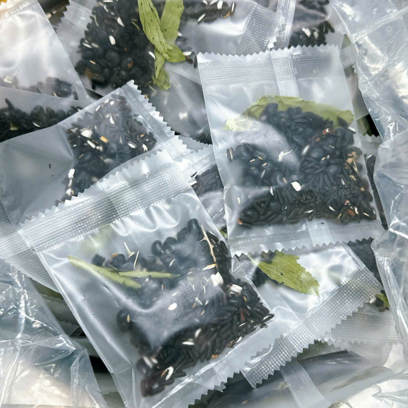 Trà Ngũ Hắc Mè Đen Túi Zip 150g 10 Gói 3 Trà Ngũ Hắc Mè Đen Túi Zip 150g 10 Gói