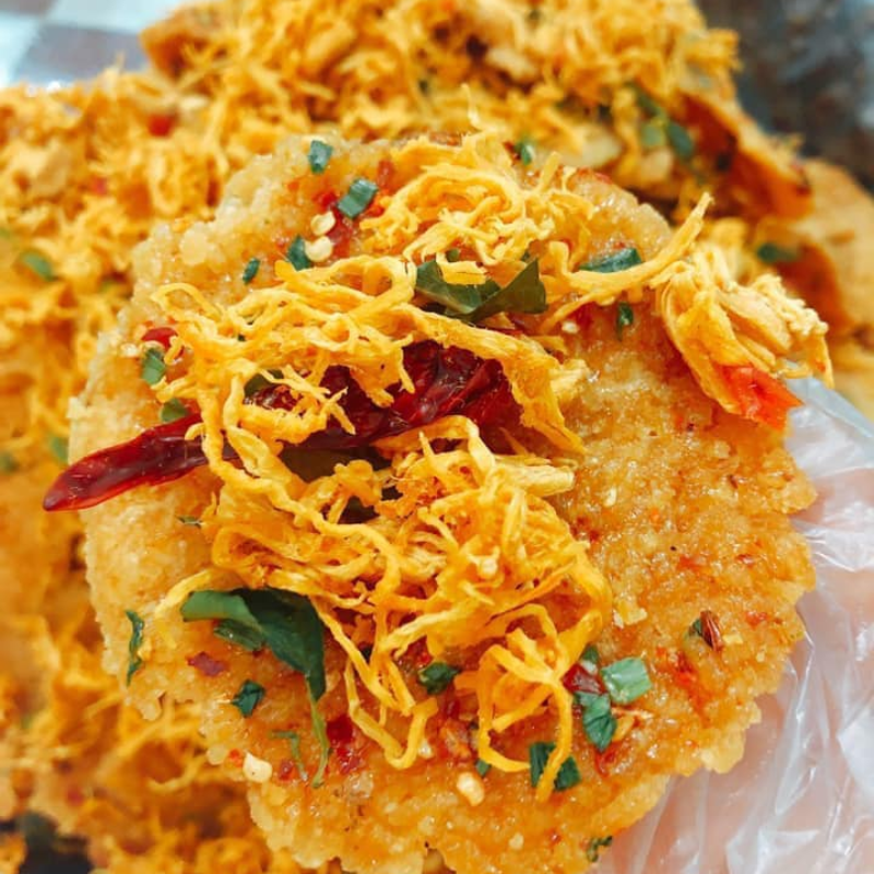 Cơm Cháy Khô Gà Thơm Ngon Hộp 500g 7 Cơm Cháy Khô Gà Thơm Ngon Hộp 500g