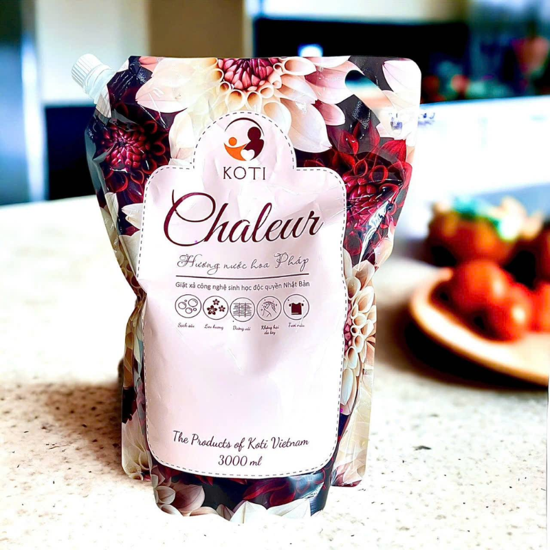 Chỗ sỉ combo 4 Bịt Nước Giặt Quần Áo Chaleur 3000ml 5 Chỗ sỉ combo 4 Bịt Nước Giặt Quần Áo Chaleur 3000ml