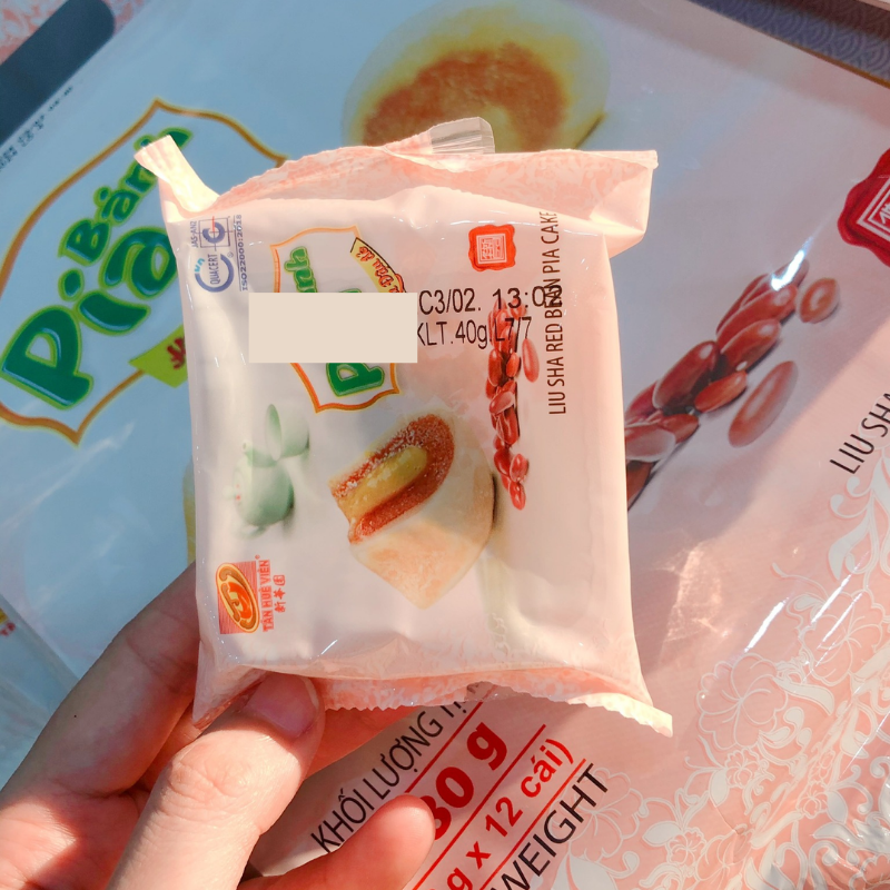 Nơi lấy sỉ bánh Pía Kim Sa Đậu Đỏ Tân Huê Viên Thơm Ngon 480g (40g x 12 cái) 6 Nơi lấy sỉ bánh Pía Kim Sa Đậu Đỏ Tân Huê Viên Thơm Ngon 480g (40g x 12 cái)