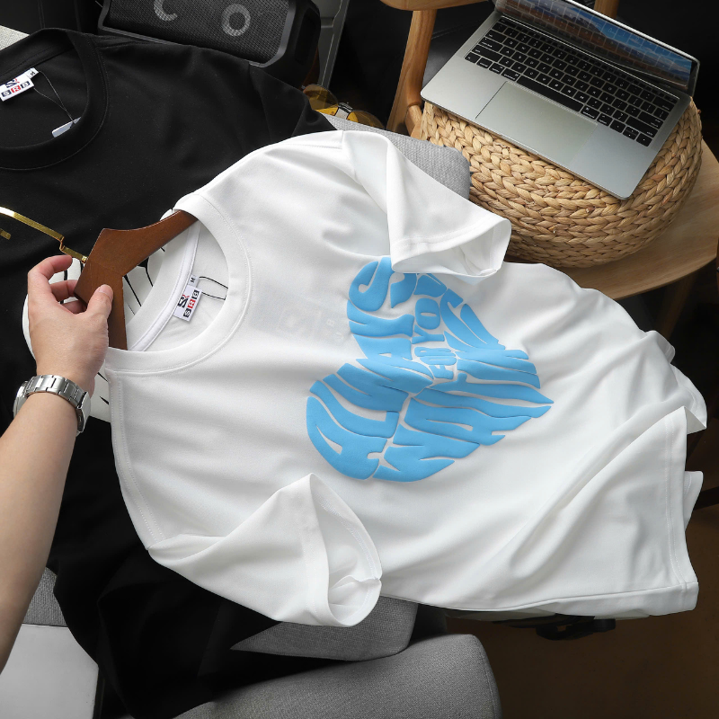 26808_17_20250929151710-2.png Áo Thun Unisex Cổ Tròn In Chữ Hình Trái Tim Trước Áo Size 40-80kg - AB535