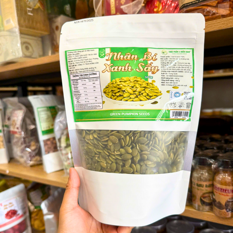 Nhân Bí Xanh Sấy 500g - Túi Zip Bạc 4 Nhân Bí Xanh Sấy 500g - Túi Zip Bạc