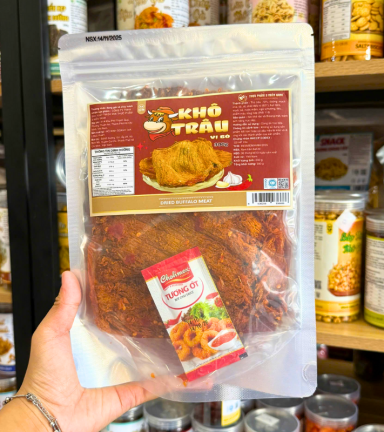 Khô Trâu Miếng Tẩm Vị Bò 300g - Túi Zip Bạc - KTMTVBTZB300G