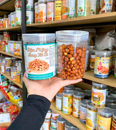 Đậu Phộng Rang Tỏi Ớt Thơm Ngon 300g - Hộp Pet - DPRTOHP300G
