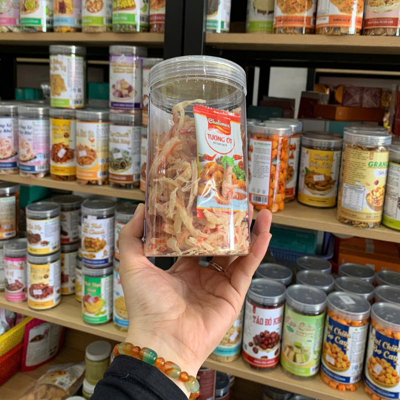 Shop sỉ mực Ống Xé Sợi Sấy Khô - Mực Dừa Xé Sợi Thơm Ngon 250g - Hũ Pet 9 Shop sỉ mực Ống Xé Sợi Sấy Khô - Mực Dừa Xé Sợi Thơm Ngon 250g - Hũ Pet