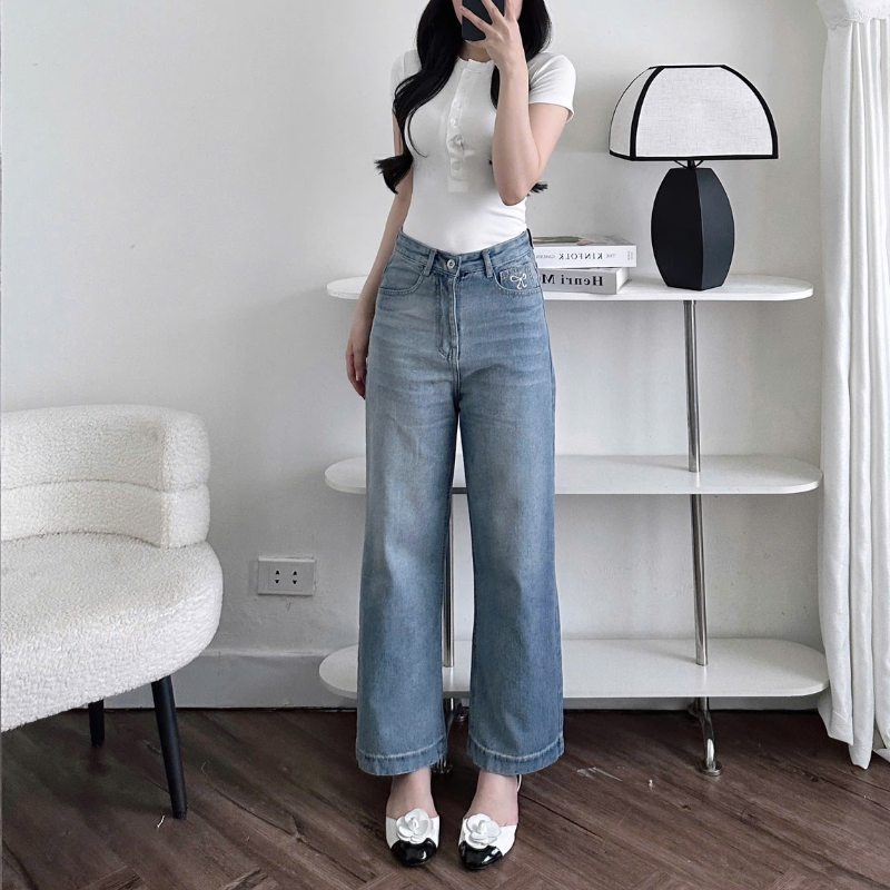 27646_4_20251215092119.png Quần Jeans Nữ Ống Rộng Vải Dày Mềm Không Co Giãn Phối Nơ Ở Túi Quần Cực Xinh - QG287