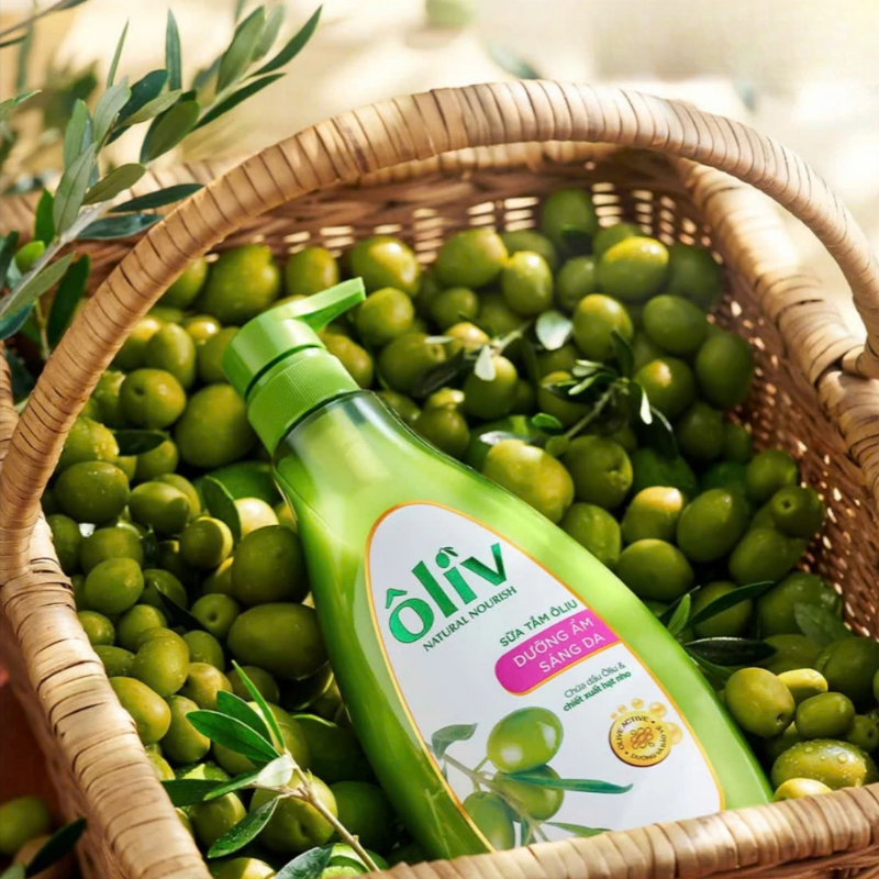 27659_24_20251215160255.png Sữa Tắm Ôliu Ôliv 3x Dưỡng Ẩm 650ml Hồng - Tặng Dầu Gội Ôliu Giúp Giảm Gãy Rụng Tóc - 8935136865372