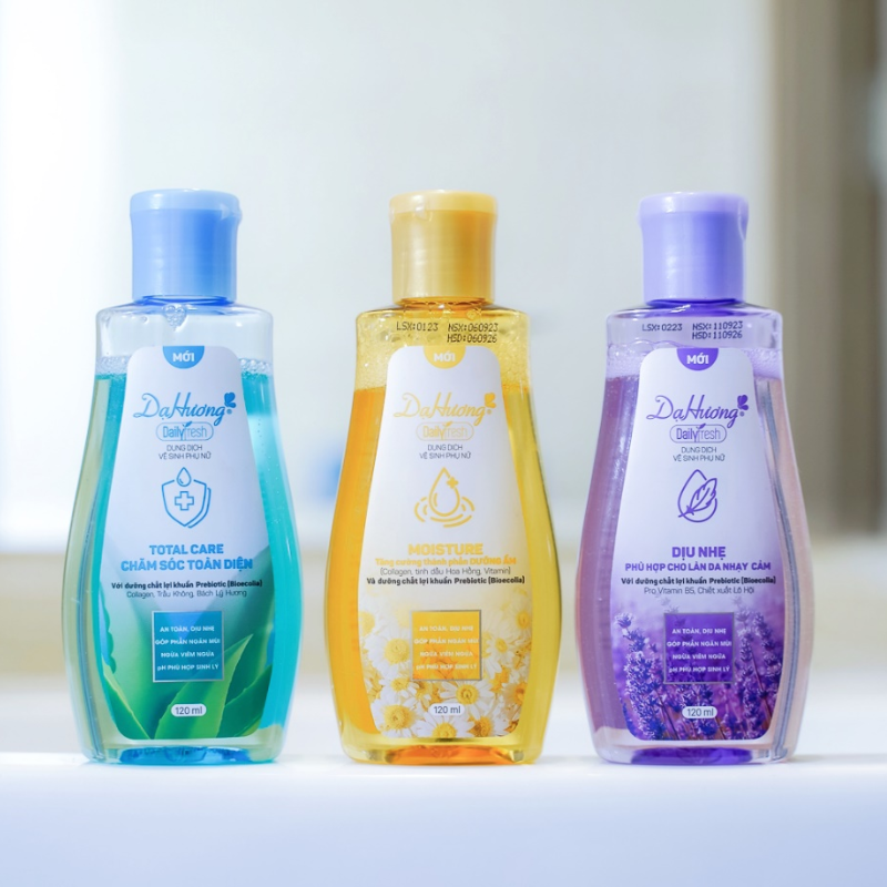 27678_42_20251216170727.png Combo 2 Chai Dung Dịch Vệ Sinh Dạ Hương Daily Fresh Total Care Màu Xanh 120ml/chai - DDVSDHDFX120