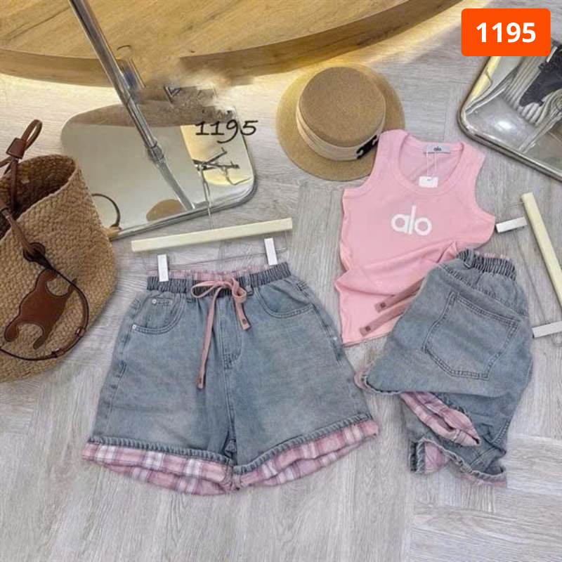 Quần Jeans Nữ Ngố Rách Vải Màu/Phối Sọc Caro - Quần Jean Lưng Thun Đẹp Dày Mềm Không Co Giãn 11 Quần Jeans Nữ Ngố Rách Vải Màu/Phối Sọc Caro - Quần Jean Lưng Thun Đẹp Dày Mềm Không Co Giãn