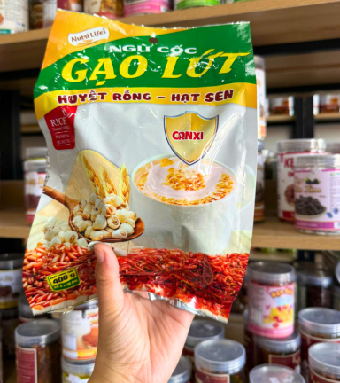 Ngũ Cốc Gạo Lứt Huyết Rồng Hạt Sen 400g - Ngũ Cốc Nutri Life's - Ngũ Cốc Dinh Dưỡng 16 Gói - 8938505549200