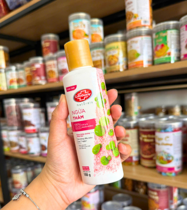 Sữa Tắm Lifebuoy Naturals Muối Hồng Giảm Thâm 100g - 8934868189008