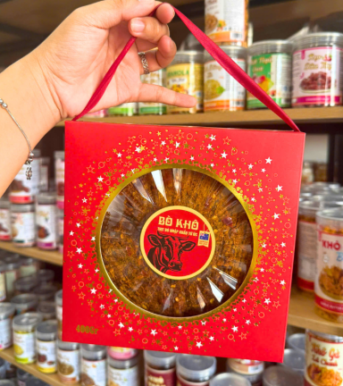 Khô Bò Miếng Nhập Khẩu Từ Úc 400g - Hộp Quà Tết - 8936240410113