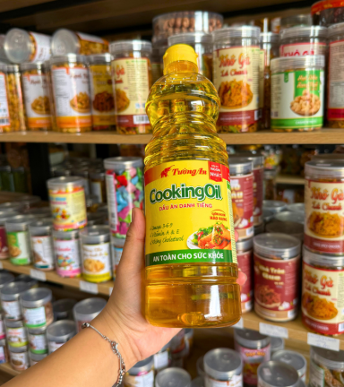 Dầu Ăn Thực Vật Tường An Cooking Oil 1 Lít - 8936035100038
