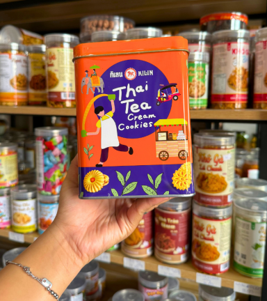 Bánh Quy Nhân Trà Thái Hộp Thiếc KILIN Thái Lan 400g - Hộp Màu Cam Tím - 8859465691252