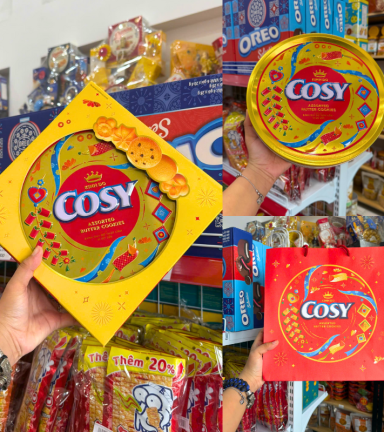 Bánh Cosy Quy Bơ Thập Cẩm Vị Bơ Sữa - Bánh Kinh Đô Cosy Bơ Sữa Hộp Thiếc Tròn Vàng 390Gr - Kèm Túi - 8934680025812