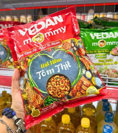 Hạt Nêm MOMMY VEDAN Tôm Thịt Bịch Đỏ 900g - 8935102415761