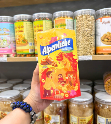 Kẹo Sữa Caramel ALPENLIEBE Hình Trụ Tết 101,5g - 8935001715436