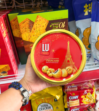 Bánh Quy Bơ LU Hộp Thiếc Tròn 180g - 8934680114943