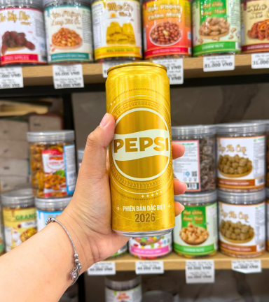 1 Lon Nước Ngọt PEPSI Lon Vàng Bản Đặc Biệt 320ml - 8934588012587LE1LON