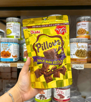 Bánh Quy Nhân Kem Socola OISHI PILLOWS Vị Socola 80g - BQNKSOPVS80G