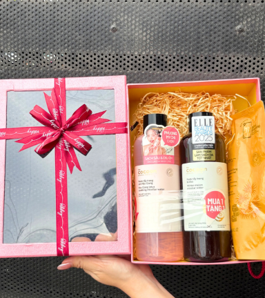 Set Quà Tặng Nước Tẩy Trang Sen Hậu Giang 500ml & Nước Tẩy Trang Bí Đao Cocoon 500ml & Tẩy Tế Bào Chết Body Đường Thốt Nốt An Giang 200ml - SETCOCOON