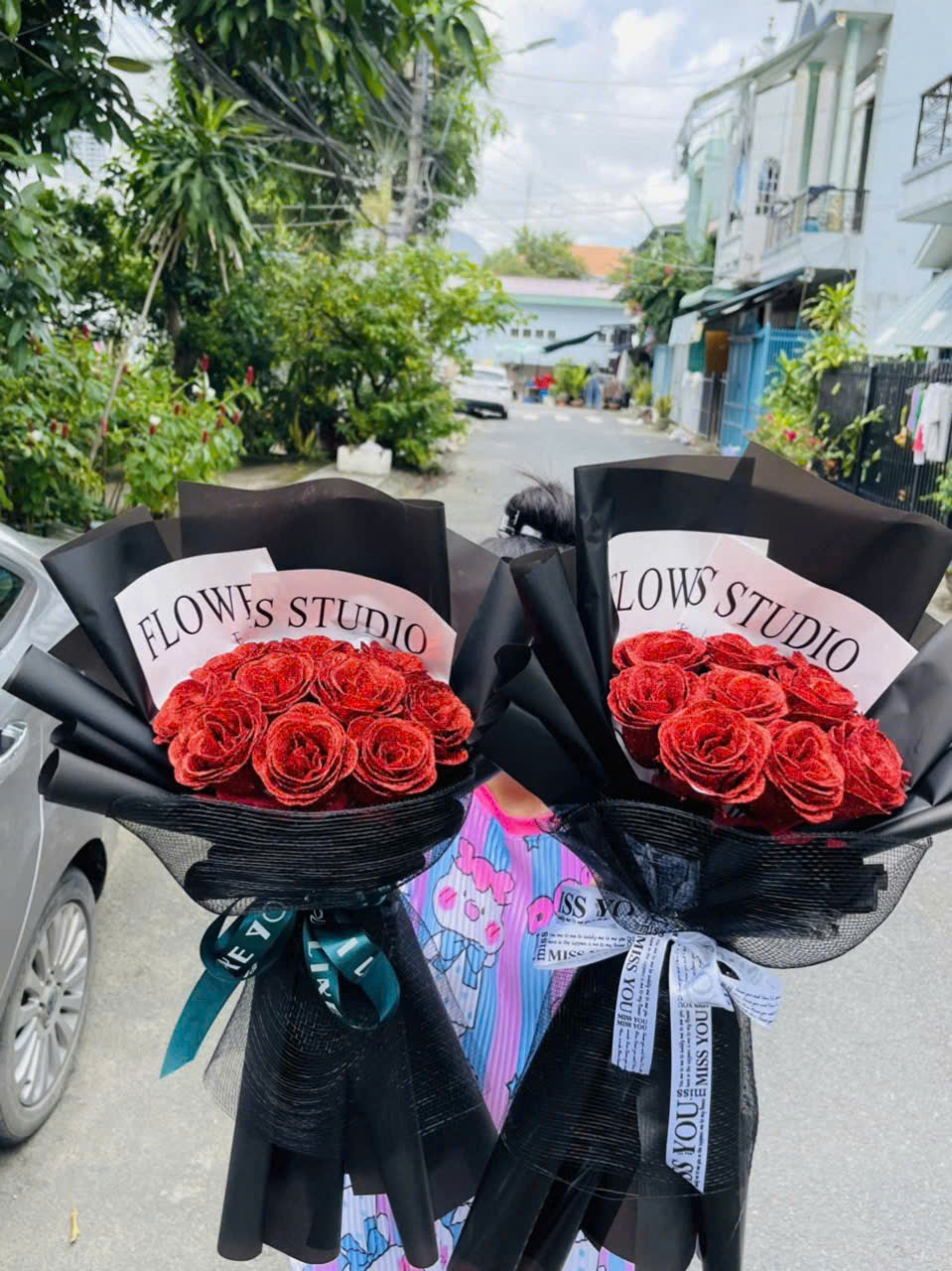 28525_z7575935474719-9ee4339763587fa708699c56a2bf081b_20260301161721.png 10 Bông Hồng Nhũ Tông Đỏ Size To - CB10BONGNHU