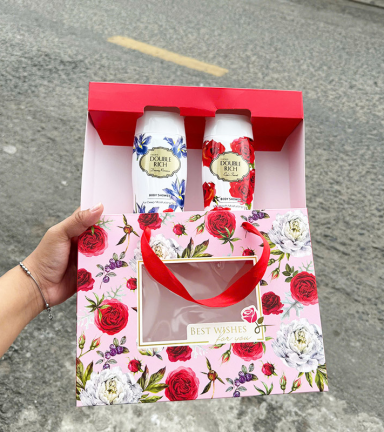 Set 2 Chai Sữa Tắm Double Rich Hương Hoa Iris & Hương Hoa Hồng 200g - 8935030213972