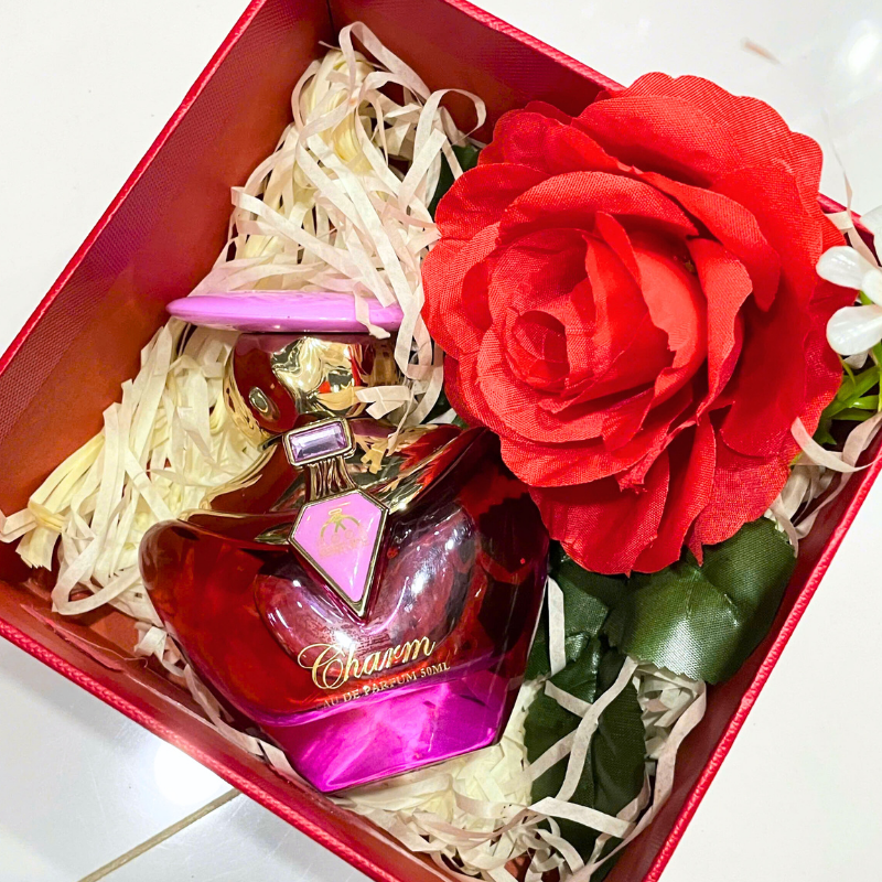 Chuyên sỉ set Hộp Quà Tặng Nước Hoa Nữ Good Charme Charm 50ml - Hộp Hoa Rơm Nhiều Màu 5 Chuyên sỉ set Hộp Quà Tặng Nước Hoa Nữ Good Charme Charm 50ml - Hộp Hoa Rơm Nhiều Màu