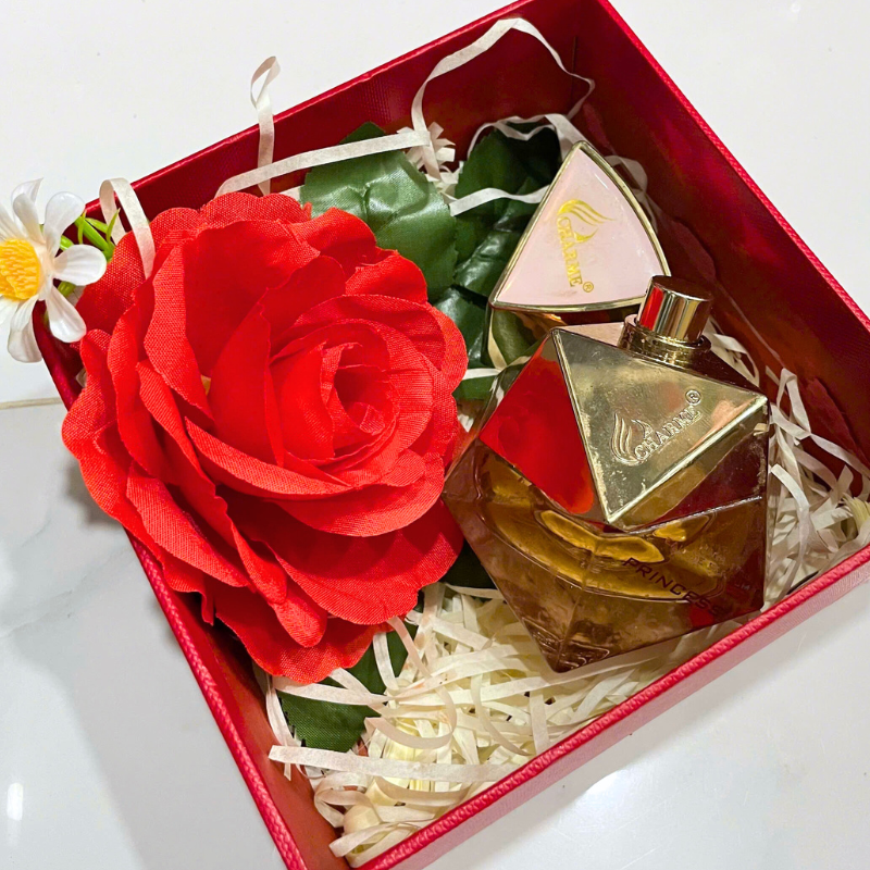 Nguồn hàng sỉ set Hộp Quà Tặng Nước Hoa Nữ Good Charme Princess 50ml - Hộp Hoa Rơm Nhiều Màu 5 Nguồn hàng sỉ set Hộp Quà Tặng Nước Hoa Nữ Good Charme Princess 50ml - Hộp Hoa Rơm Nhiều Màu