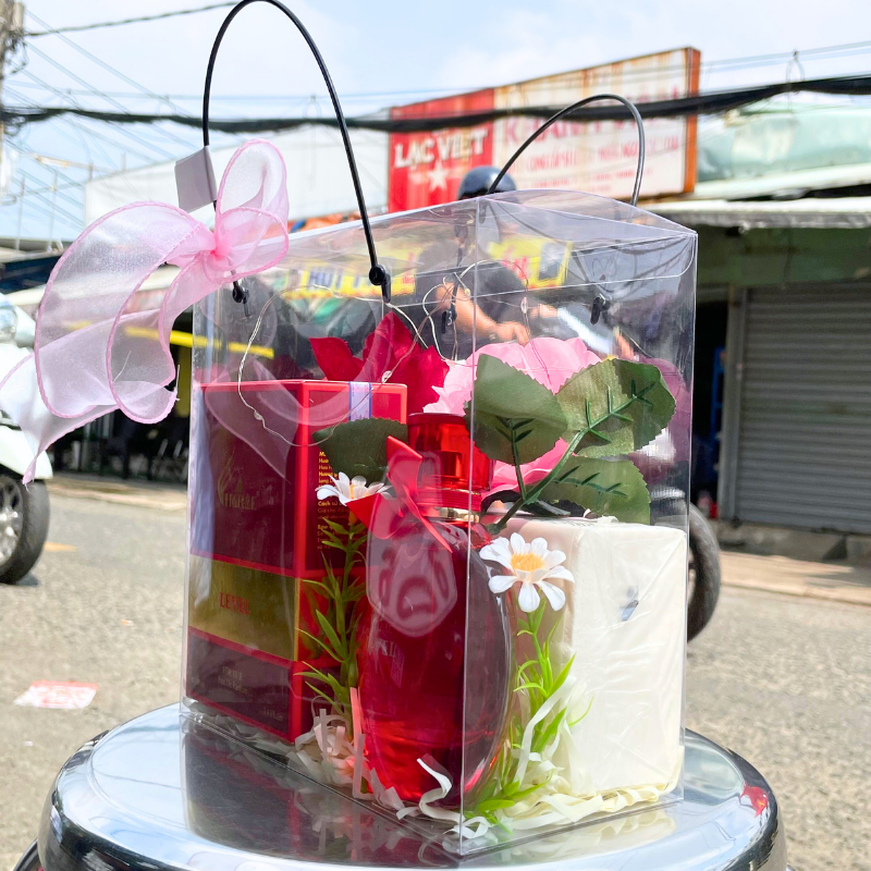 28627_441_20260306161608.png Set Quà Tặng Nước Hoa Nữ Charme Level 100ml Phiên Bản Mới Hương Thơm Gợi Cảm Hiện Đại - Túi Trong Vuông Có Đèn Đom Đóm Lót Giấy Rơm Thắt Nơ Xinh Xắn Nhiều Màu - SETQUACHARME37