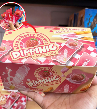 Bánh Que Chấm Sốt Dâu Dippinic (7g x 30 Cái) - 6963870600289HONG